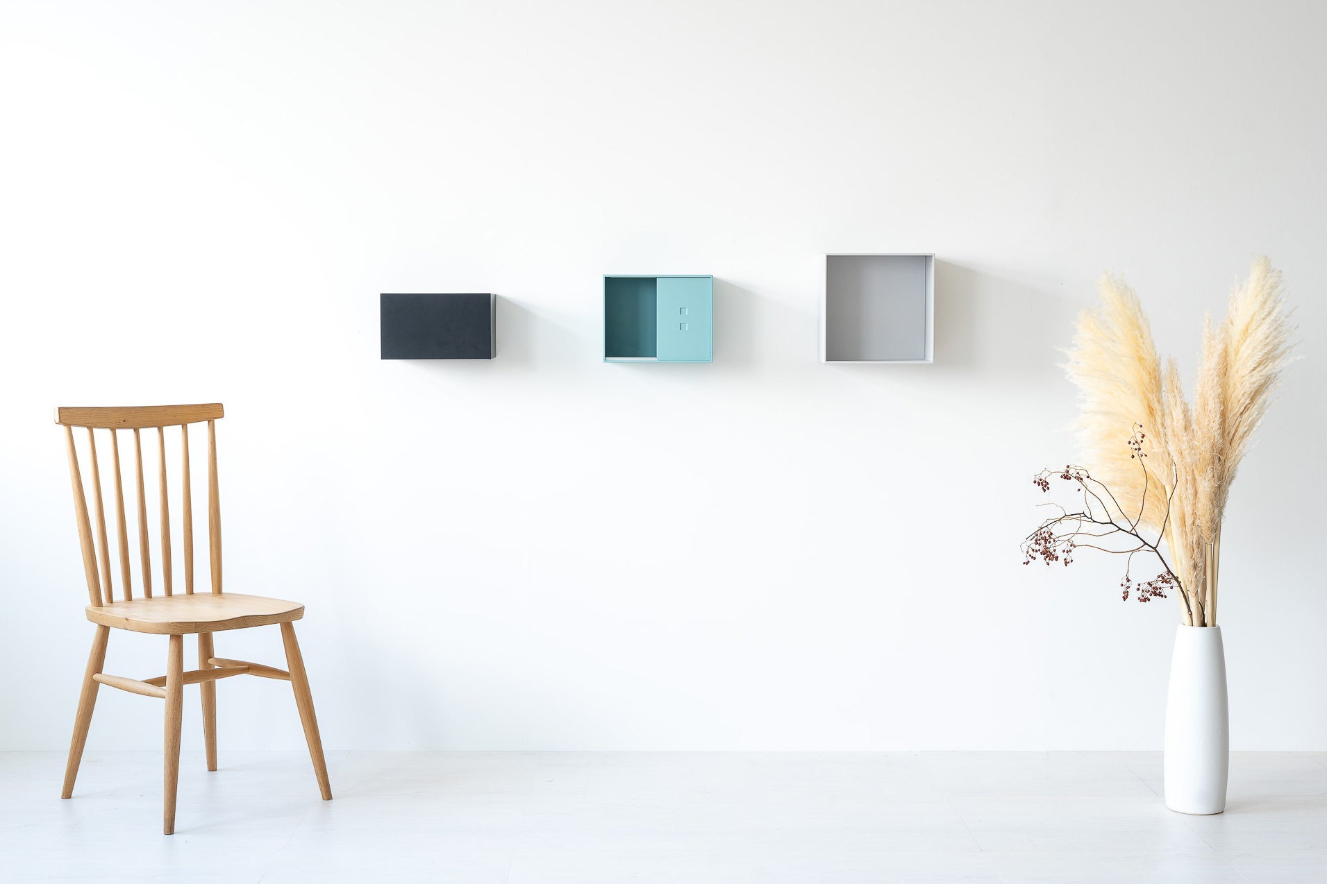 シャープでミニマルなデザインを意識した「monocell（モノセル）」