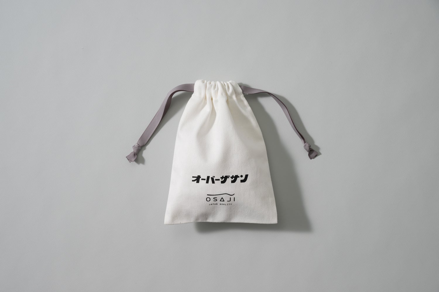 サイズ:約H18.5cm×W14.5cm