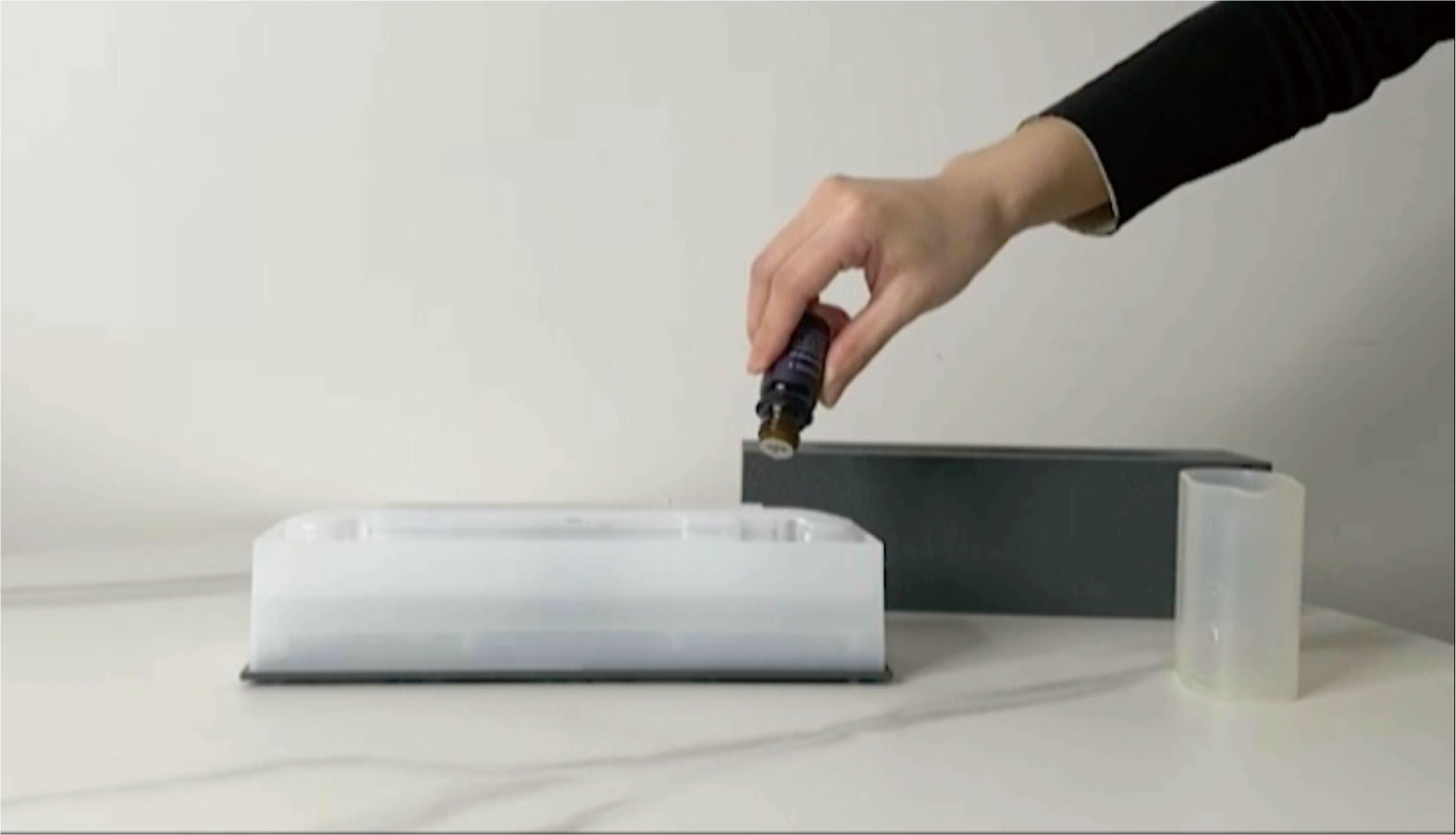 Lovaroma ハイブリッドアロマ火湿器 Amazon.co.jp: Lovaroma ハイブリッドアロマ火湿器 炎 卓上加湿