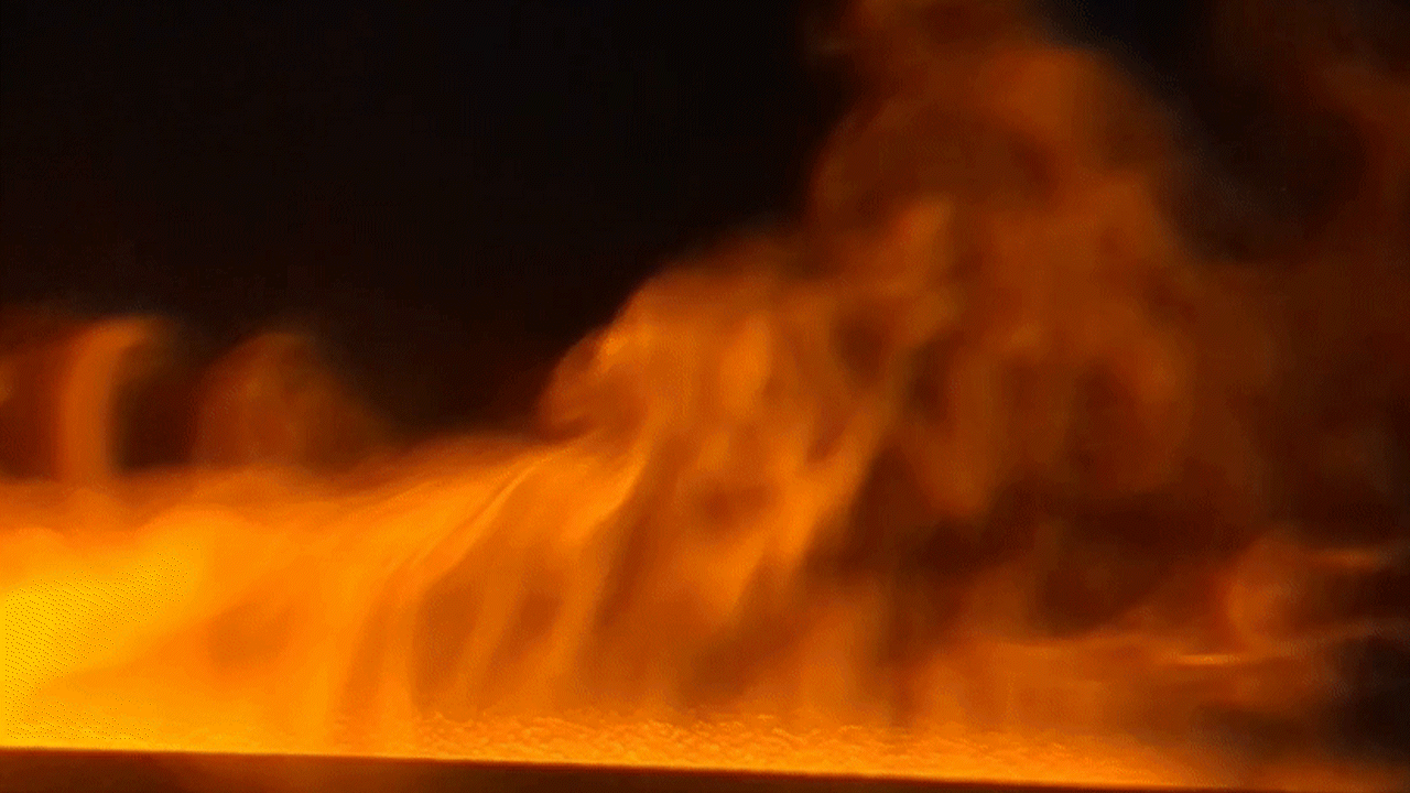 ラバロマ　加湿器　火湿器 加湿器の新常識】炎と睡眠に着目した、新感覚ハイブリッドアロマ