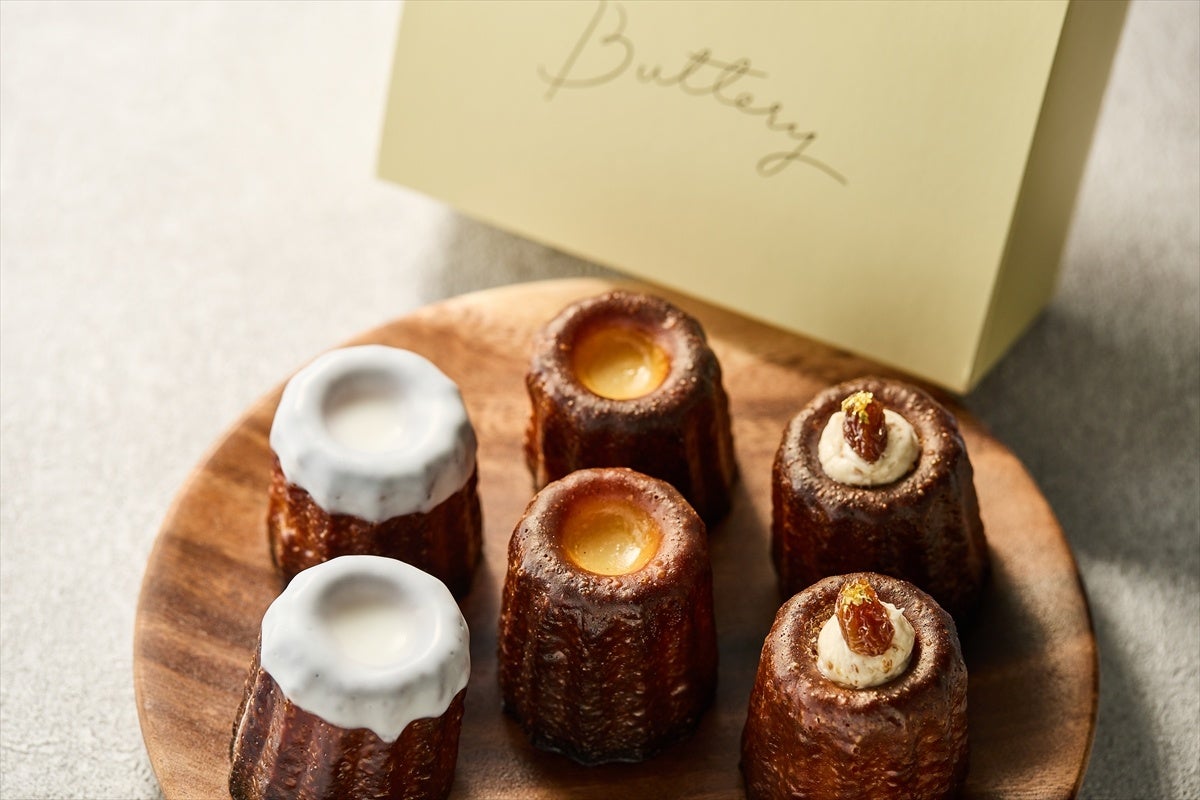 カヌレページ カヌレ〈4個入り〉いつでも出来立ての美味しさ【冷凍便】