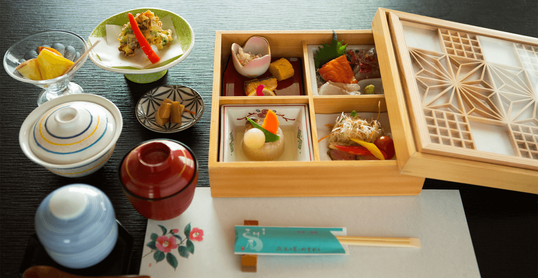 組子御膳イメージ　©大川観光協会