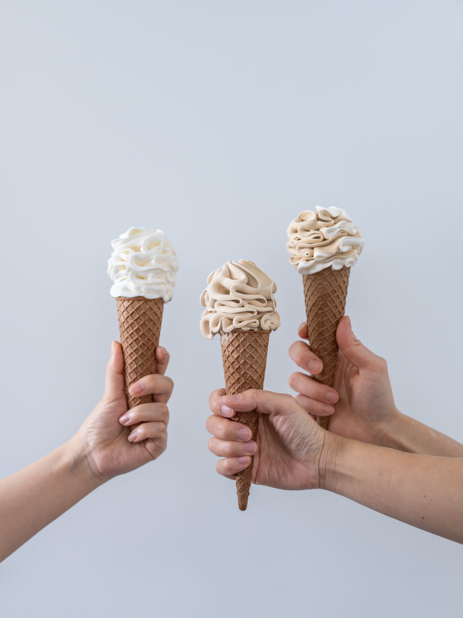 ミシュランシェフが手がけるパティスリーの初のカフェ業態、DOLCE