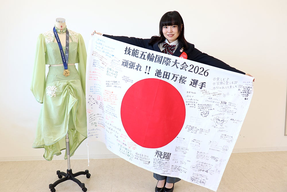 Lala Vieより、人気ブラトップ4型を新たなラインナップで展開