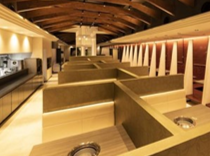 直営店　三代目下村牛 内観