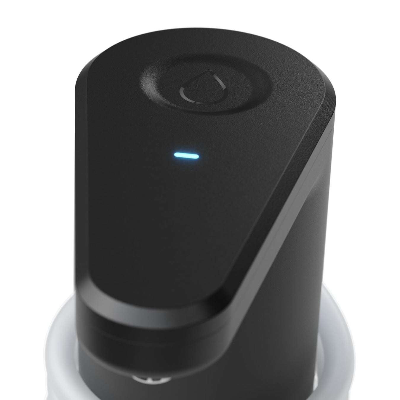 電源ボタンで給水のON OFF、電源ライトで本体の状態をお知らせ