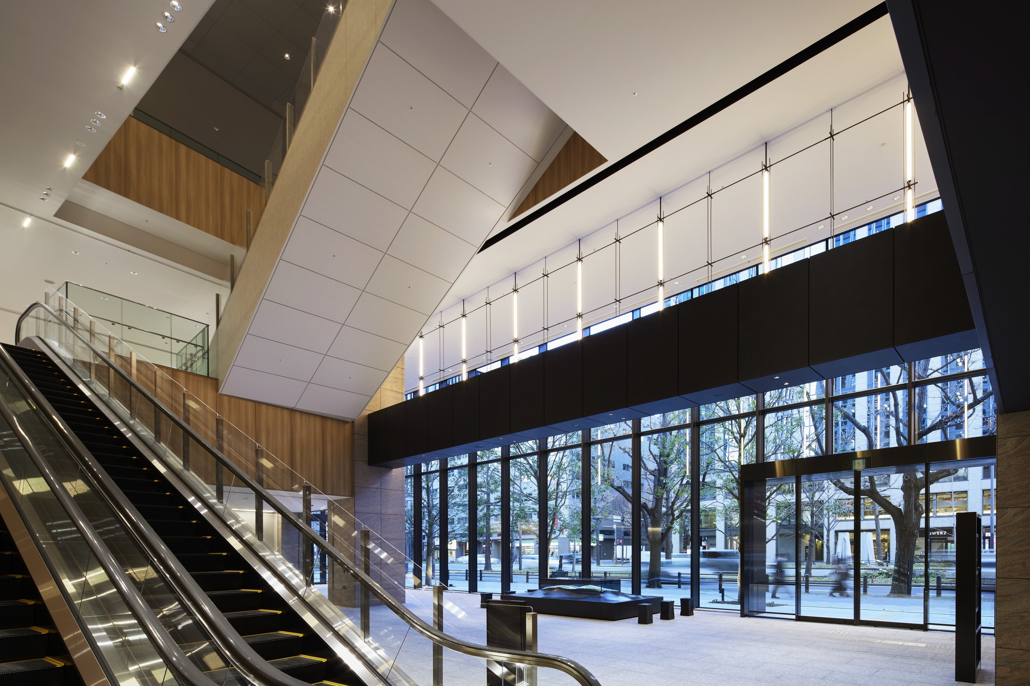 1階 エントランスホール