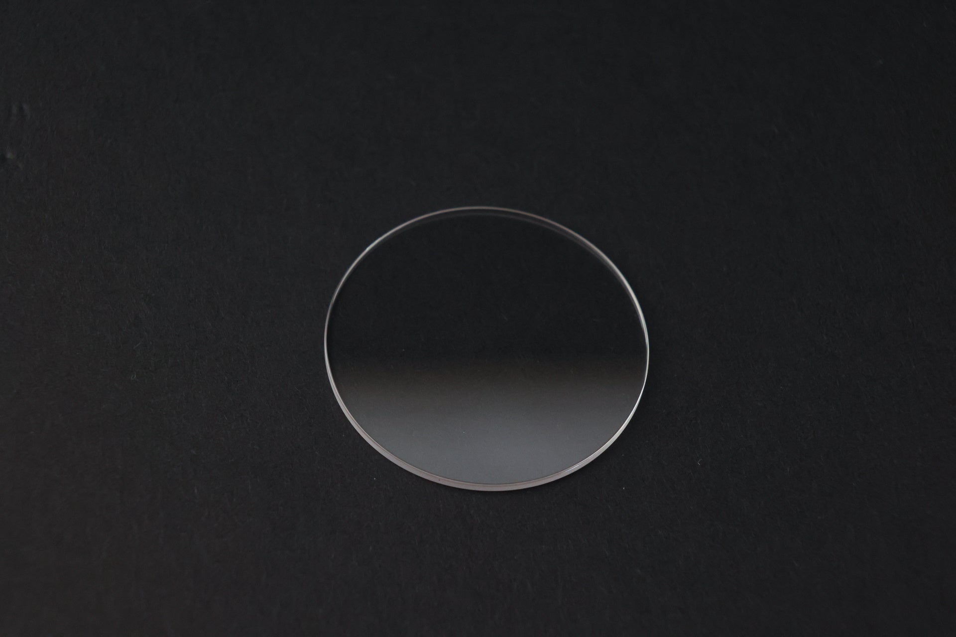 日本製サファイアガラス