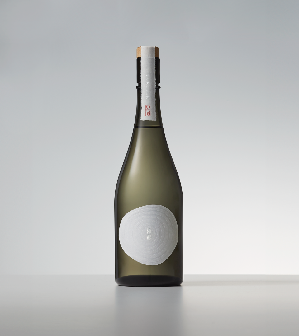 自然の恩恵を受けた有機純米酒「福霧」が新登場。生涯付き添う日本酒を