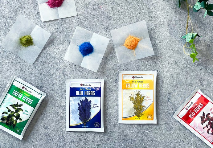 カプコンストアで新発売!「バイオハザード」シリーズのアンブレラ社入浴剤「ブルーハーブ」「イエローハーブ」 カプコンストアで新発売!「バイオハザード」シリーズのアンブレラ社入浴剤「ブルーハーブ」「イエローハーブ」