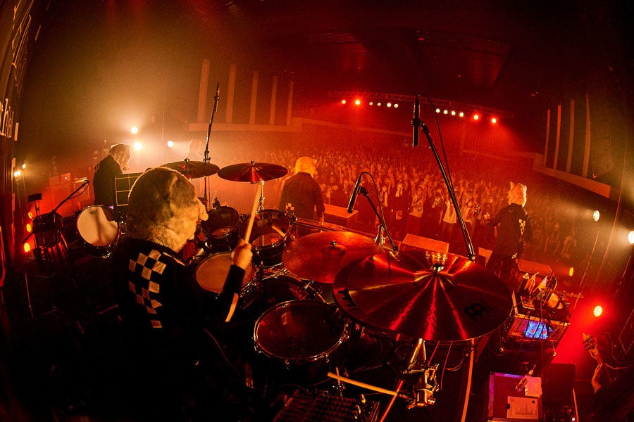 MAN WITH A MISSION 撮影:酒井ダイスケ