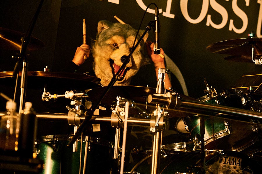 MAN WITH A MISSION 撮影：酒井ダイスケ