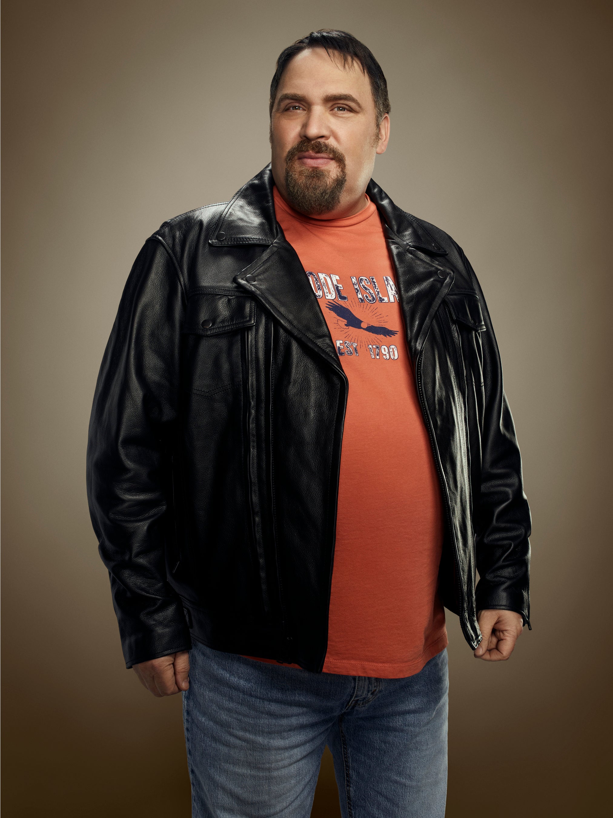 グレン・フレシュラー（ラス役／声：菊池通武）©2021 Universal Television LLC. ALL RIGHTS RESERVED.