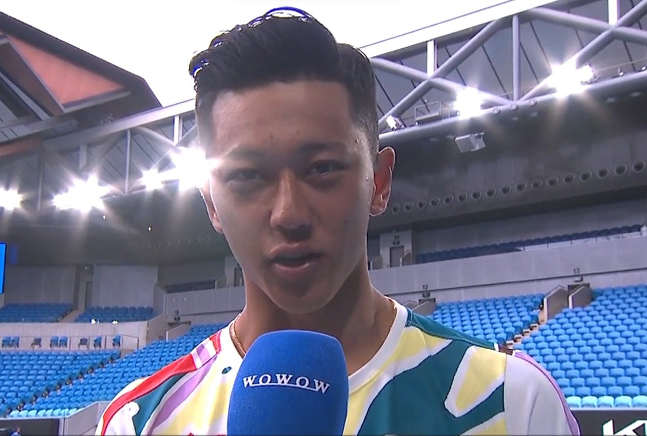 決勝後、インタビューに答える小田