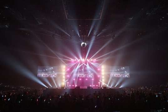 今をときめくアイドルたちが大集結!日向坂46が大トリで会場は最高潮に CANDY TUNE・Juice=Juice・日向坂46・FRUITS ZIPPERら総勢9組のアーティストが圧巻のライブを披露! 今をときめくアイドルたちが大集結!日向坂46が大トリで会場は最高潮に CANDY TUNE・Juice=Juice・日向坂46・FRUITS ZIPPERら総勢9組のアーティストが圧巻のライブを披露!