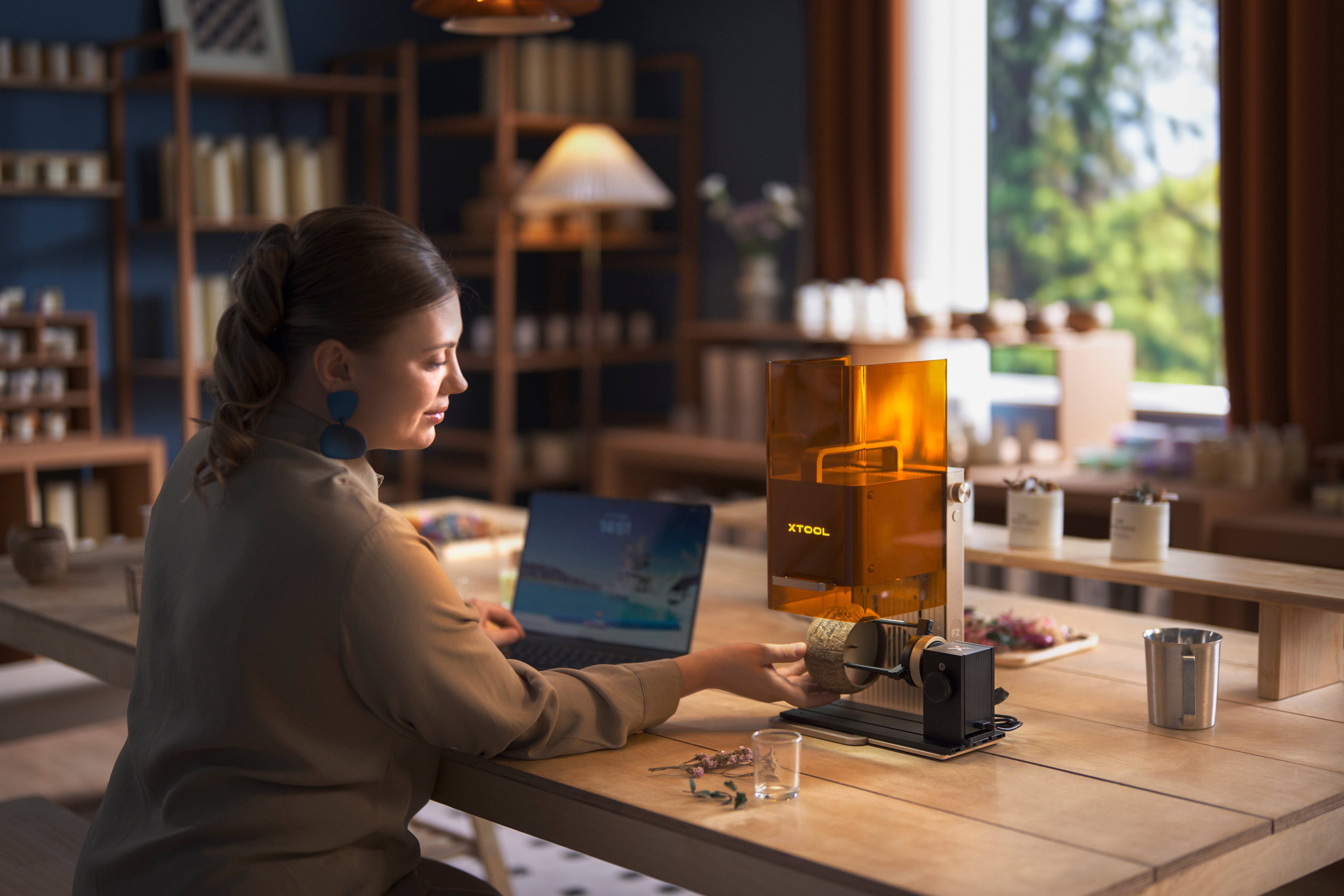 Makeblock Japan株式会社】xTool、日本初公開となる1200W CNCカッター