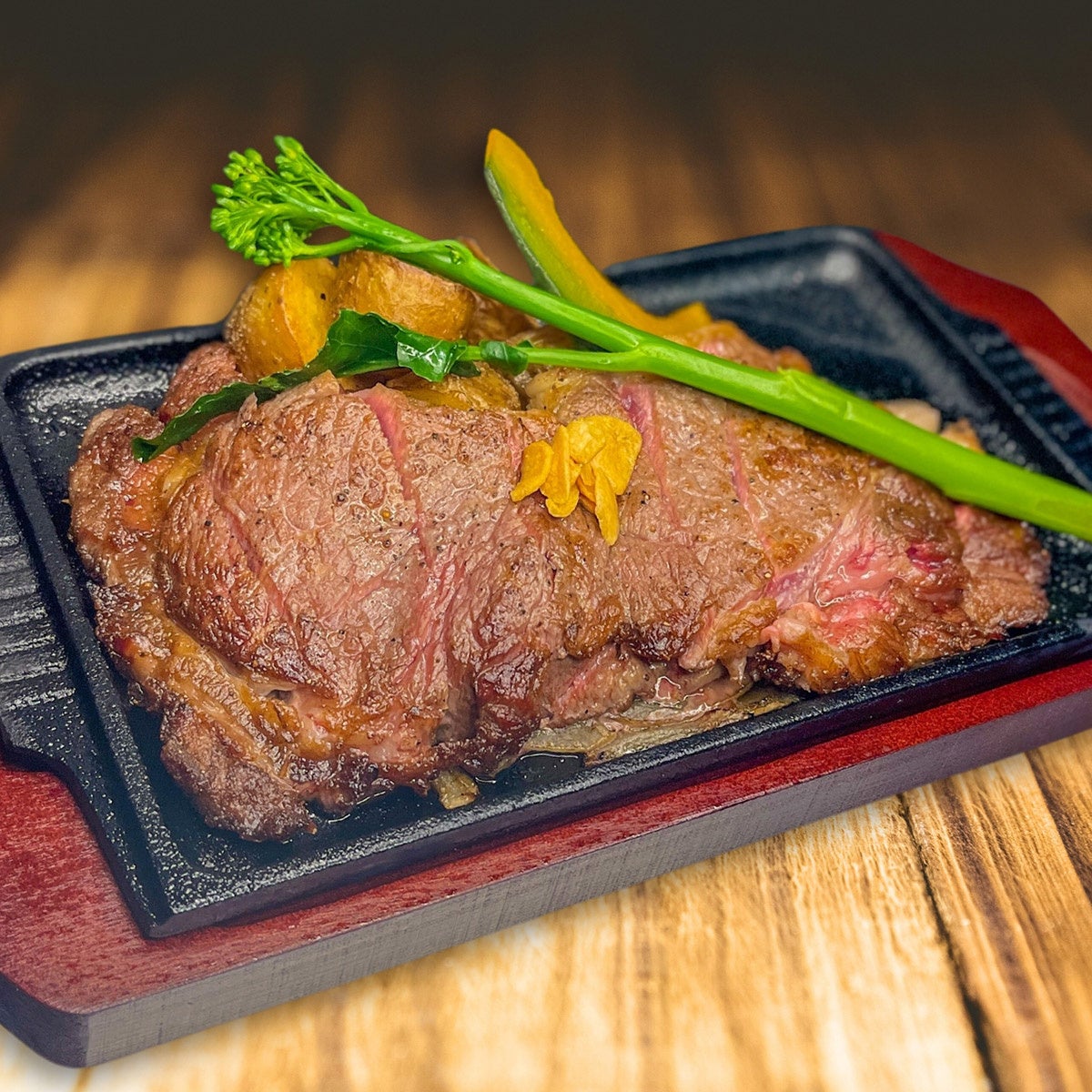 「和牛サーロインステーキ 赤ワインソース」3,500円