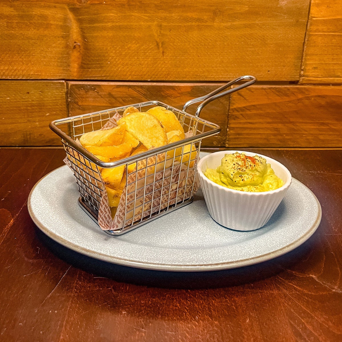 「ポテトフリット アボカドディップ」720円