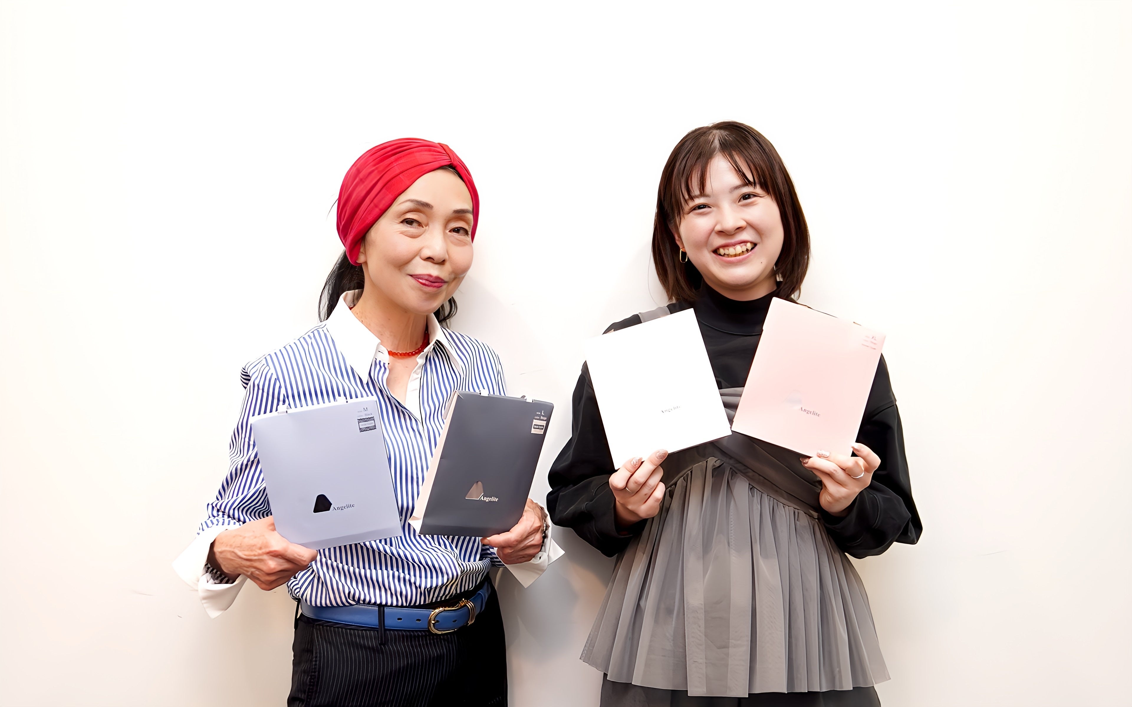 商品開発担当の小森谷さん（写真：左）と広報担当者の中島さん（写真：右）
