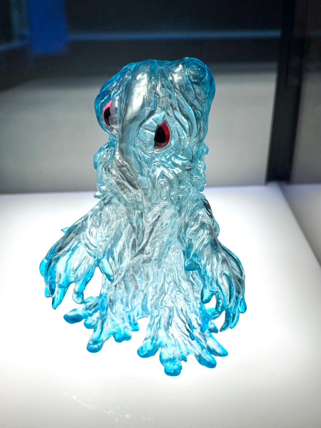 人気のCCP ミドルサイズシリーズより、DMM限定カラーの「ヘドラ