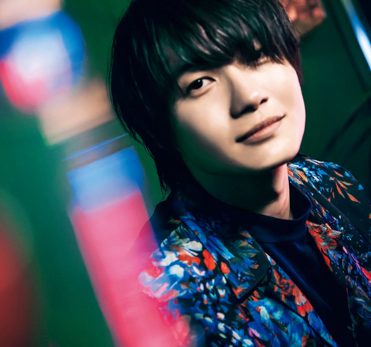 神木隆之介 蜷川実花とフォトセッション オンナ心を惑わす 悪い男 熱演 株式会社小学館のプレスリリース 神木隆之介 蜷川実花とフォトセッション オンナ心を惑わす 悪い男 熱演 株式会社小学館のプレスリリース