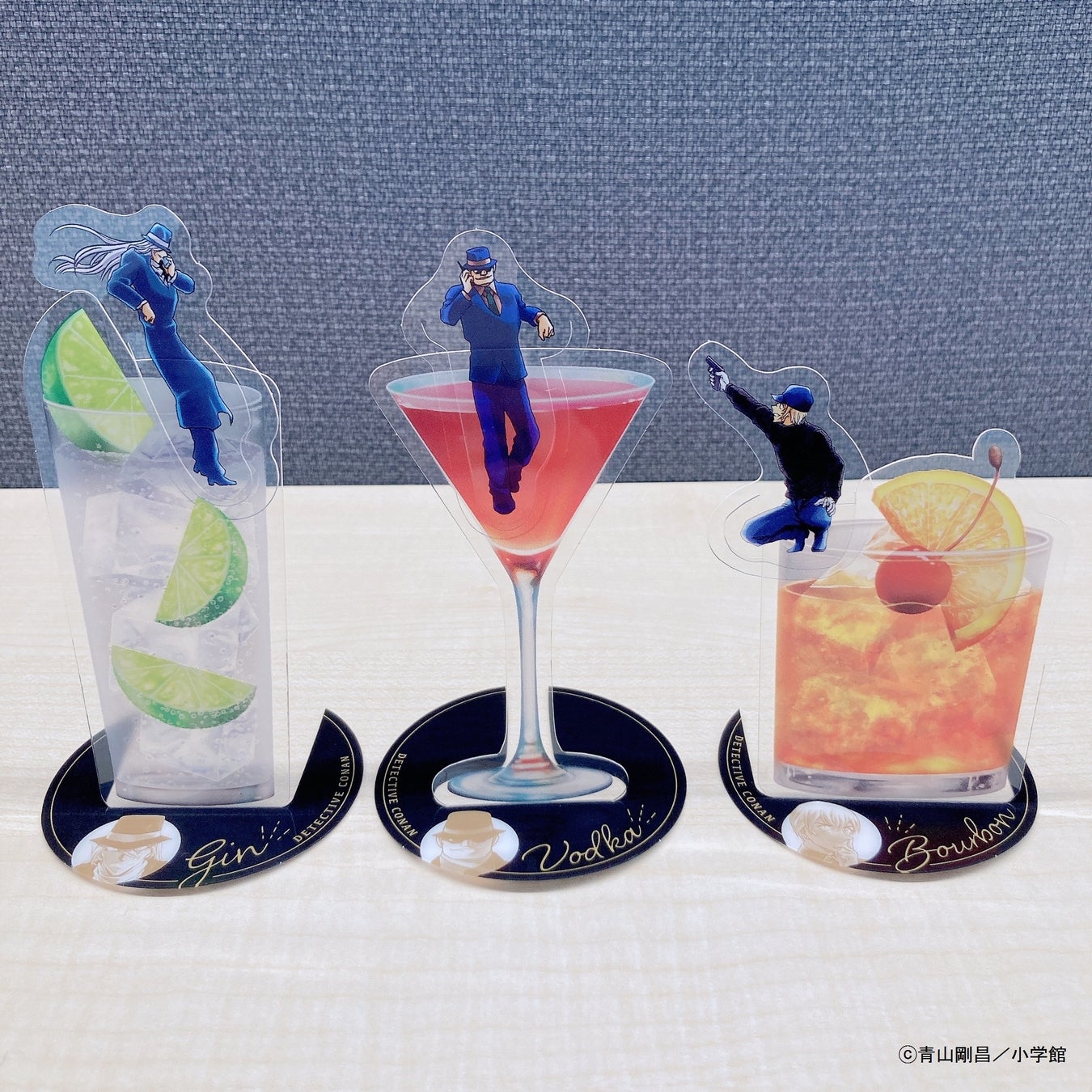 「Sho-Comi」9号は『名探偵コナン』カクテルスタンド付き!安室零やジン&ウォッカが登場し、お洒落に装飾できます。さらに4号連続付録も! 「Sho-Comi」9号は『名探偵コナン』カクテルスタンド付き!安室零やジン&ウォッカが登場し、お洒落に装飾できます。さらに4号連続付録も!