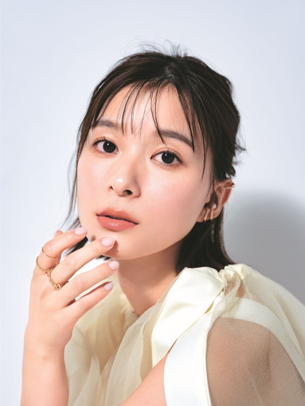透明美肌を撮り下ろし。「手をかけた分、肌は応えてくれるからそれが嬉しい!」