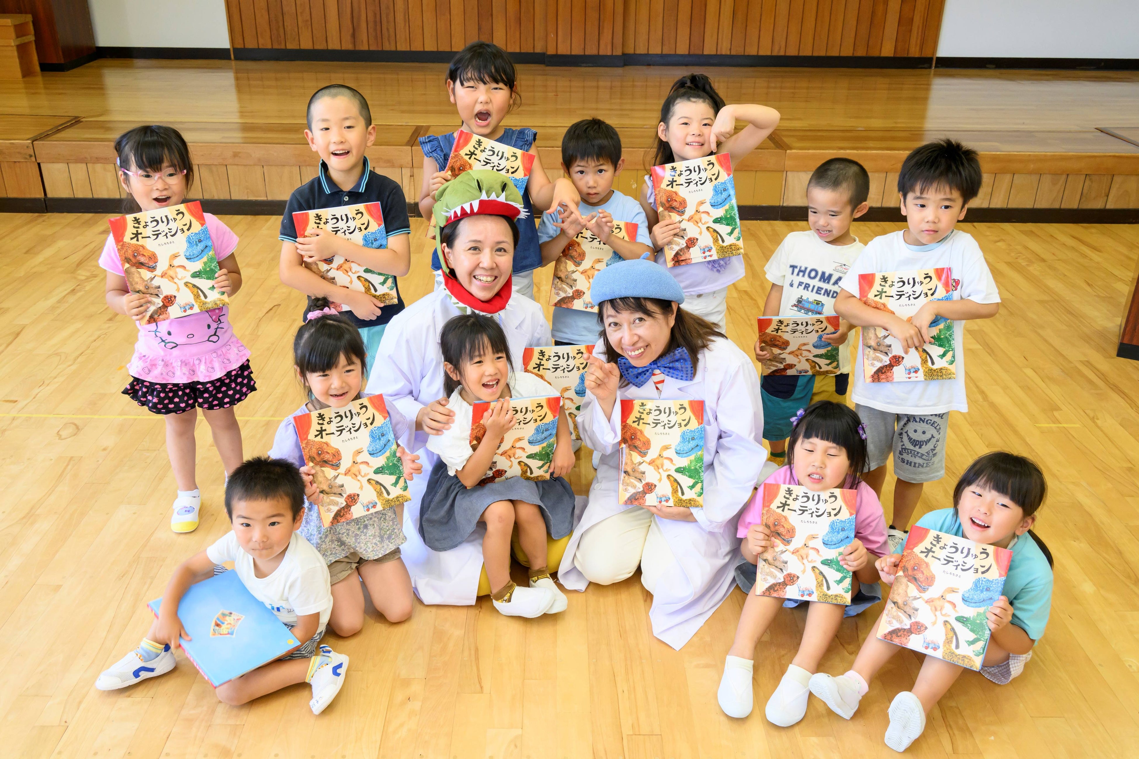 もののけ京都　チケット限定版　パンダちゃんの兄弟　UR 日本語版 村上隆 もののけ京都 チケット限定版 パンダちゃんの兄弟 UR