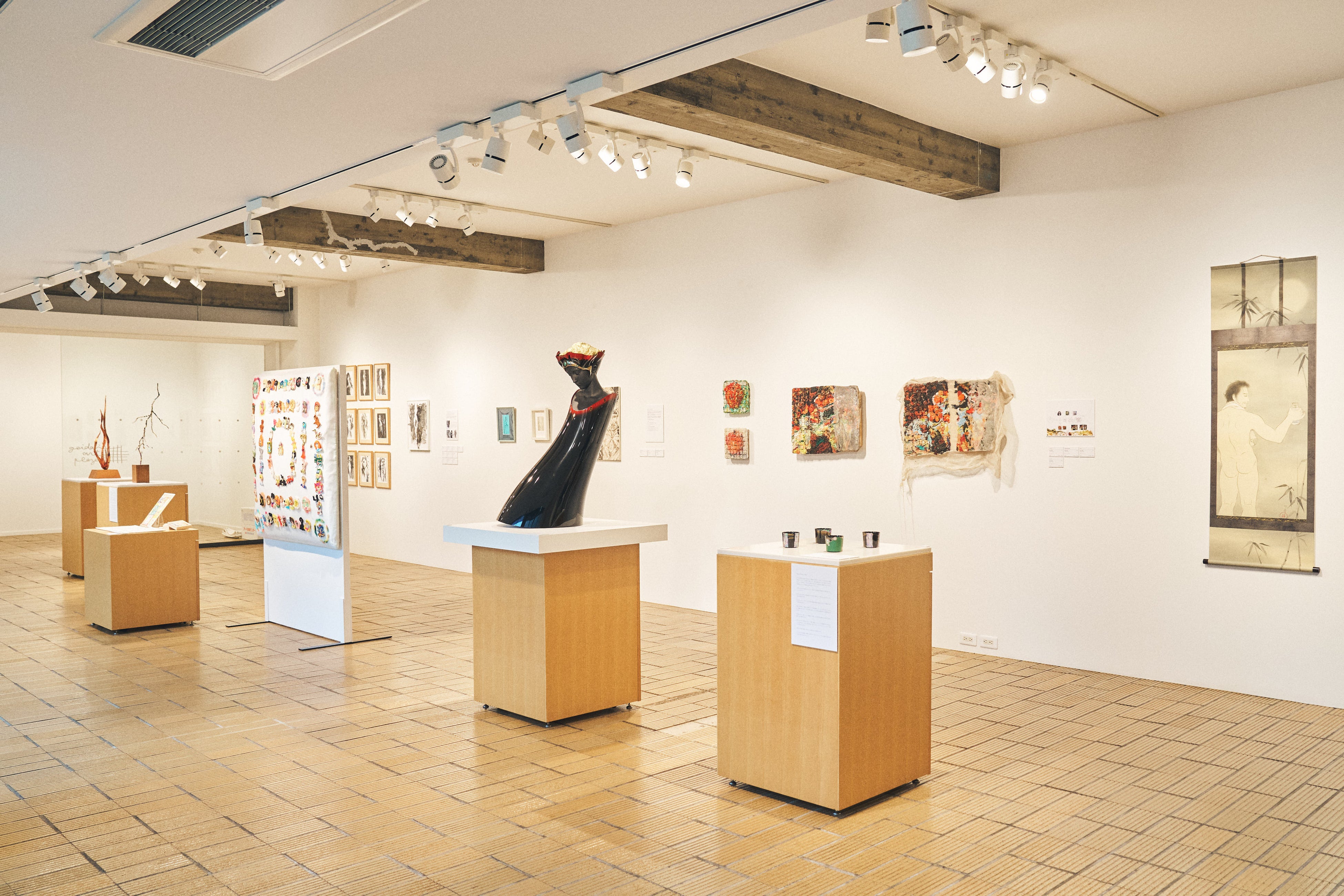 企画展「藝大神話ーGEISHIN」展示風景