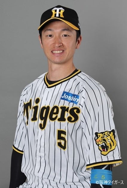 『アオアシ』35集、2000万部突破記念!近本光司選手コメント到着 『アオアシ』35集、2000万部突破記念!近本光司選手コメント到着