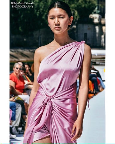 若手日本人モデルKIKO、2024年パリコレで注目集める 若手日本人モデルKIKO、2024年パリコレで注目集める