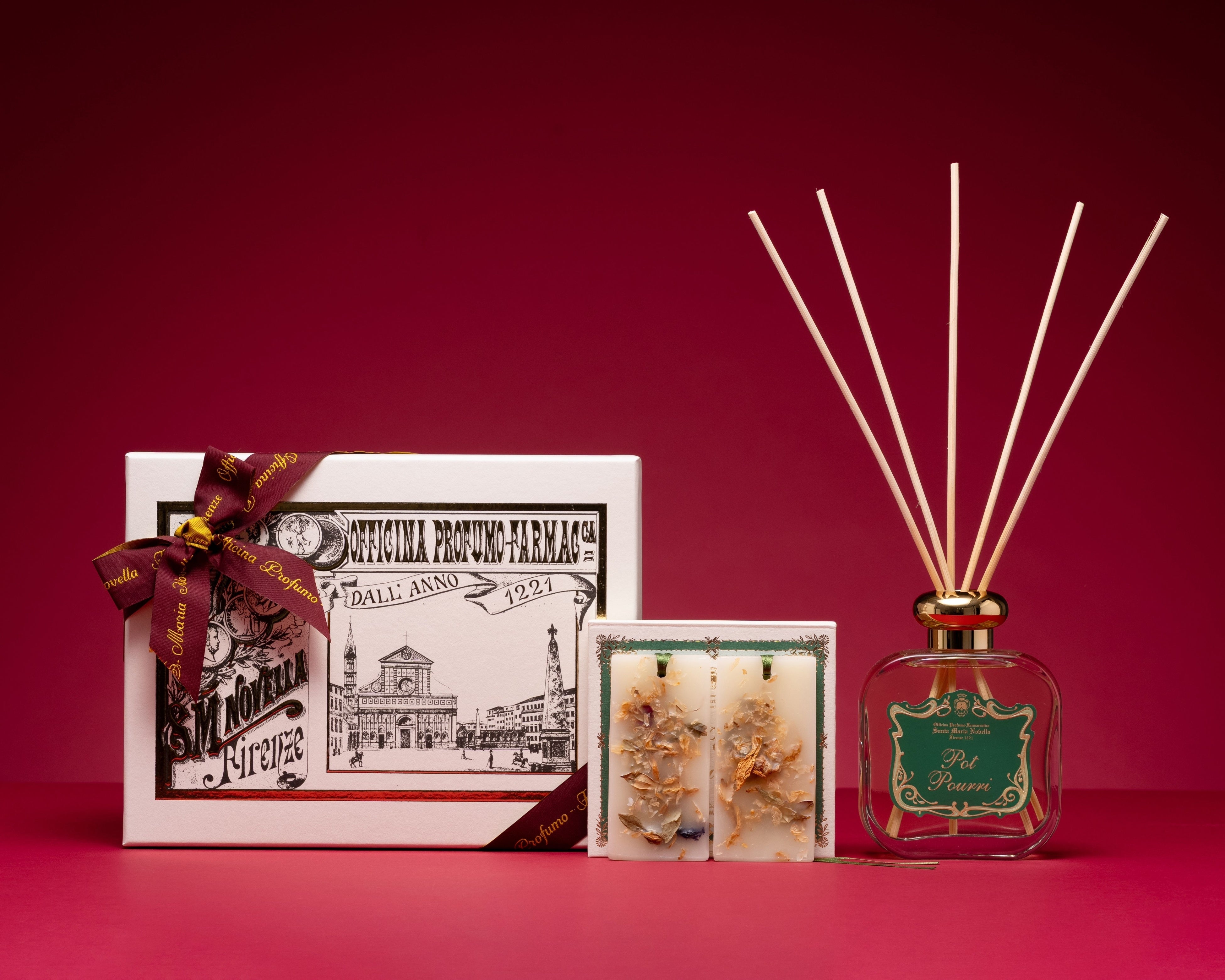 サンタ・マリア・ノヴェッラからホリデーを優雅に飾る新作ギフト