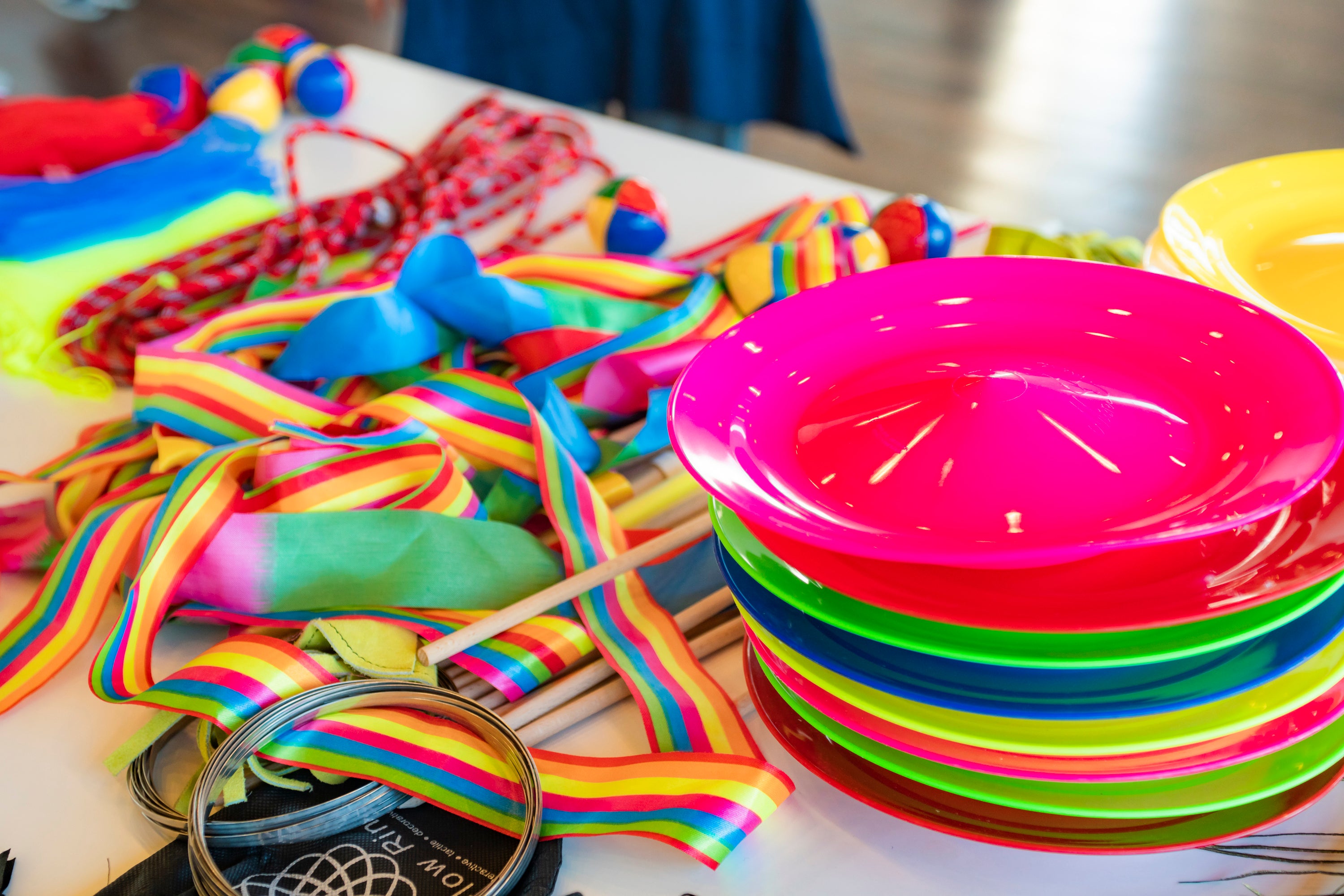 ソーシャルサーカスワークショップ(スローレーベルの道具)