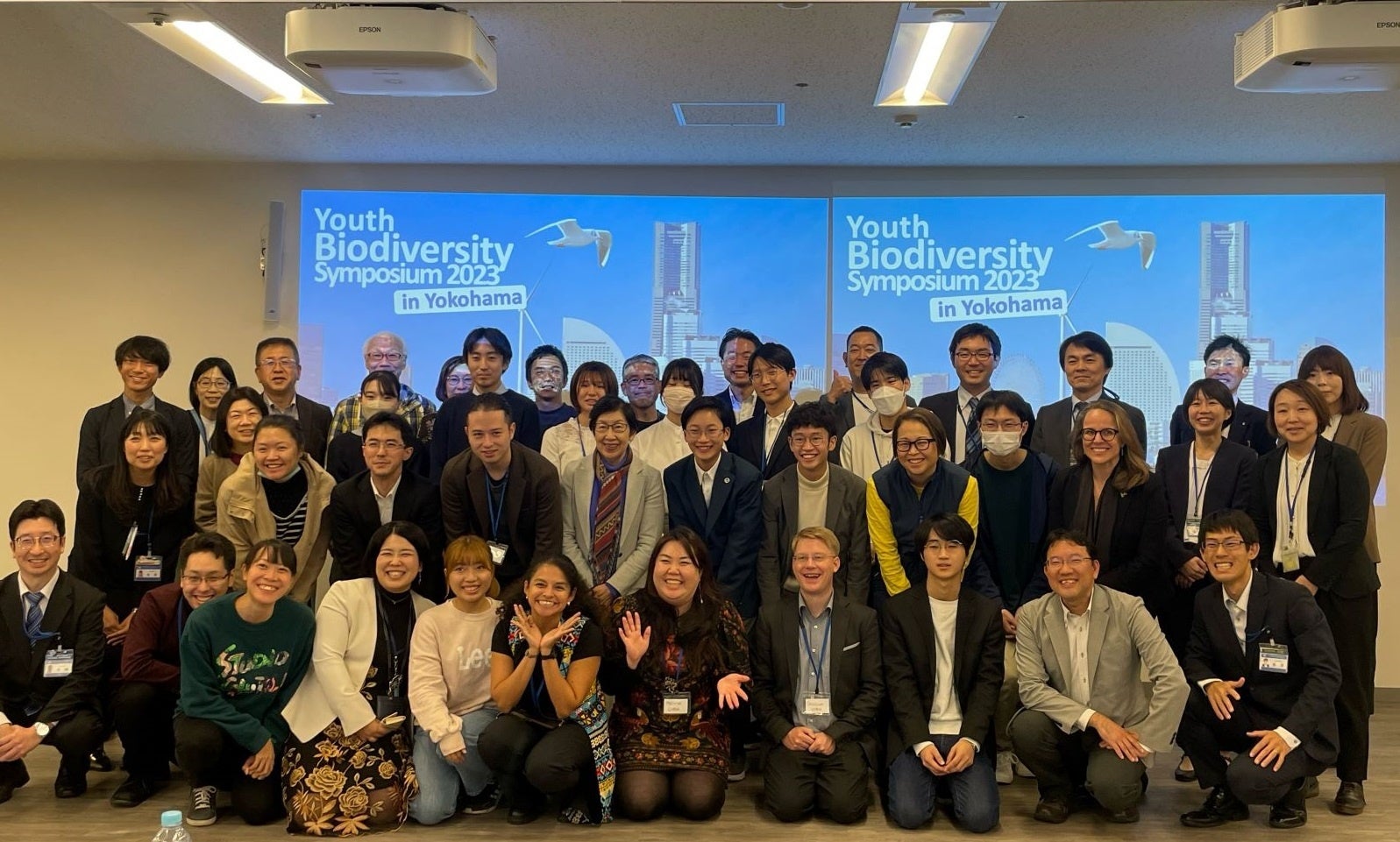 2023年秋に行われたプレインベント「生物多様性ユースシンポジウム」集合写真
