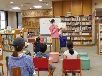 ブックトーク（港南図書館）