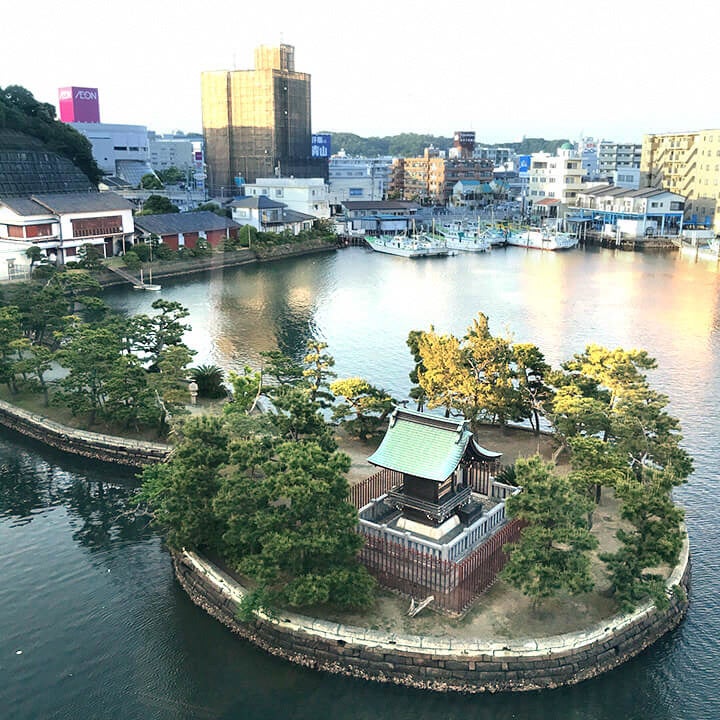 琵琶島神社