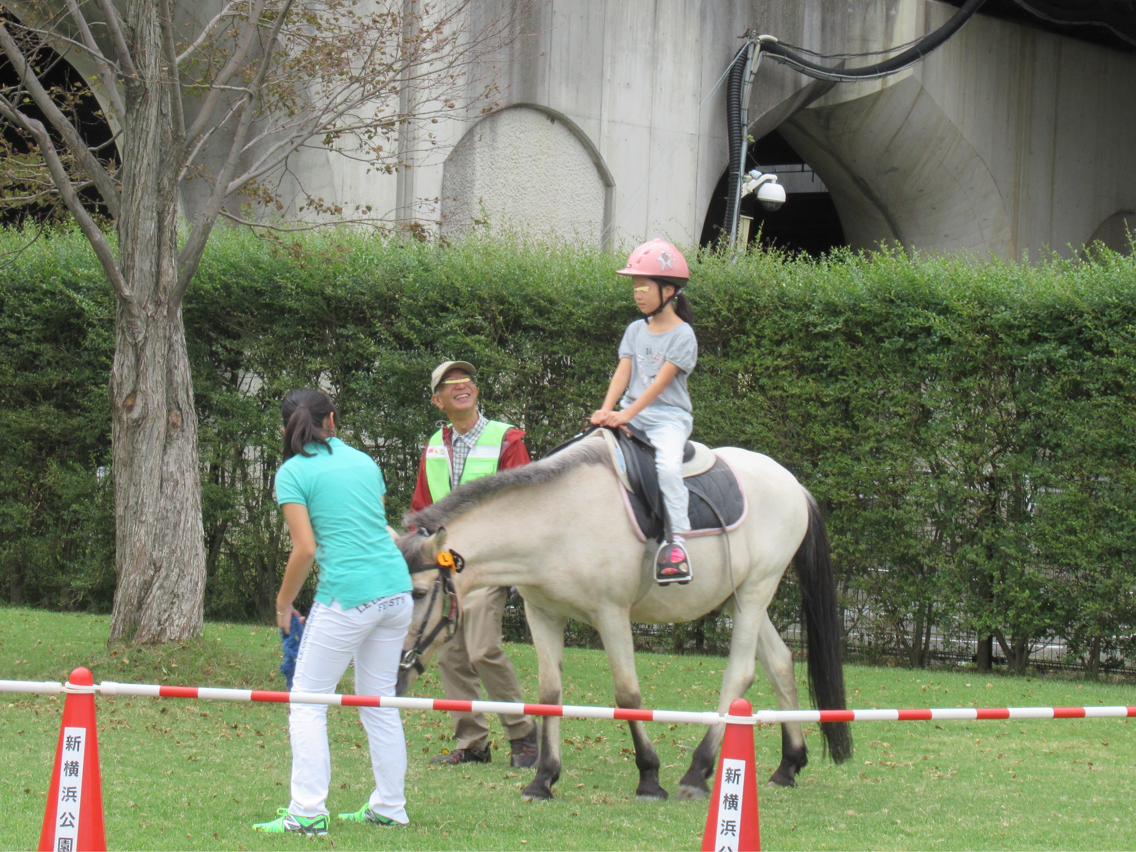  ポニー乗馬体験