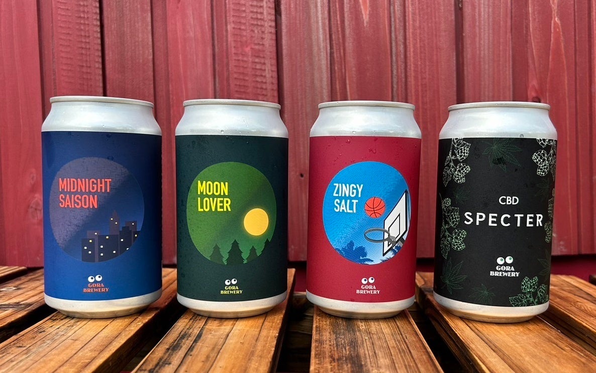 MIDNIGHT SAISON,MOON LOVER,ZINGY SALT（左側3種）　各600円（税込） 　SPECTER（右側1種）　900円（税込）