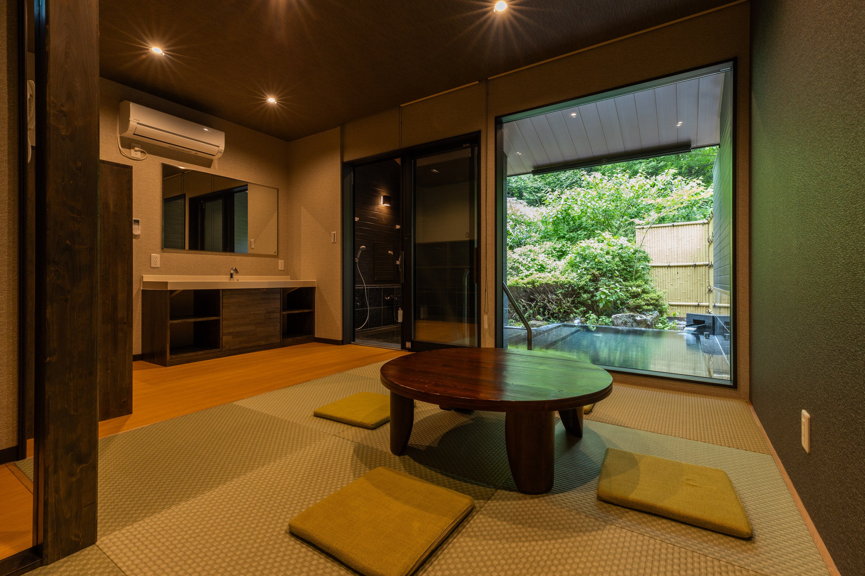 ＜裸でくつろぐ森の湯＞ 新貸切風呂「元湯 森の湯 別邸やすらぎ」OPEN