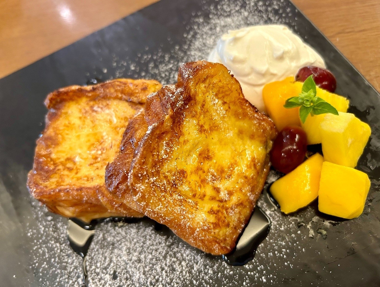 【東京ベイ有明ワシントンホテル】料理コンテスト1位の「アールグレイフレンチトースト」香り高い逸品が朝食ビュッフェに新登場!