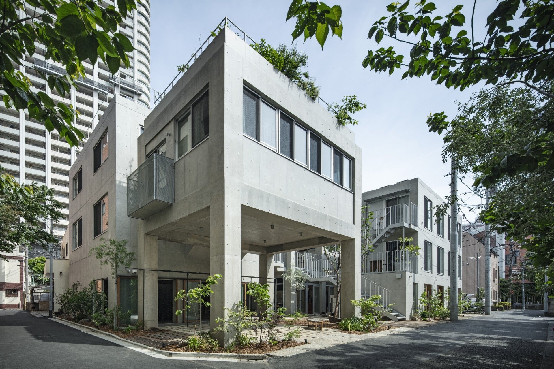 街区再開発による複合住宅群 「ニシイケバレイ」が2025年度