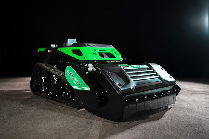 ハイブリッドラジコン草刈機で楽に草刈り！ | オカネツ工業株式会社の