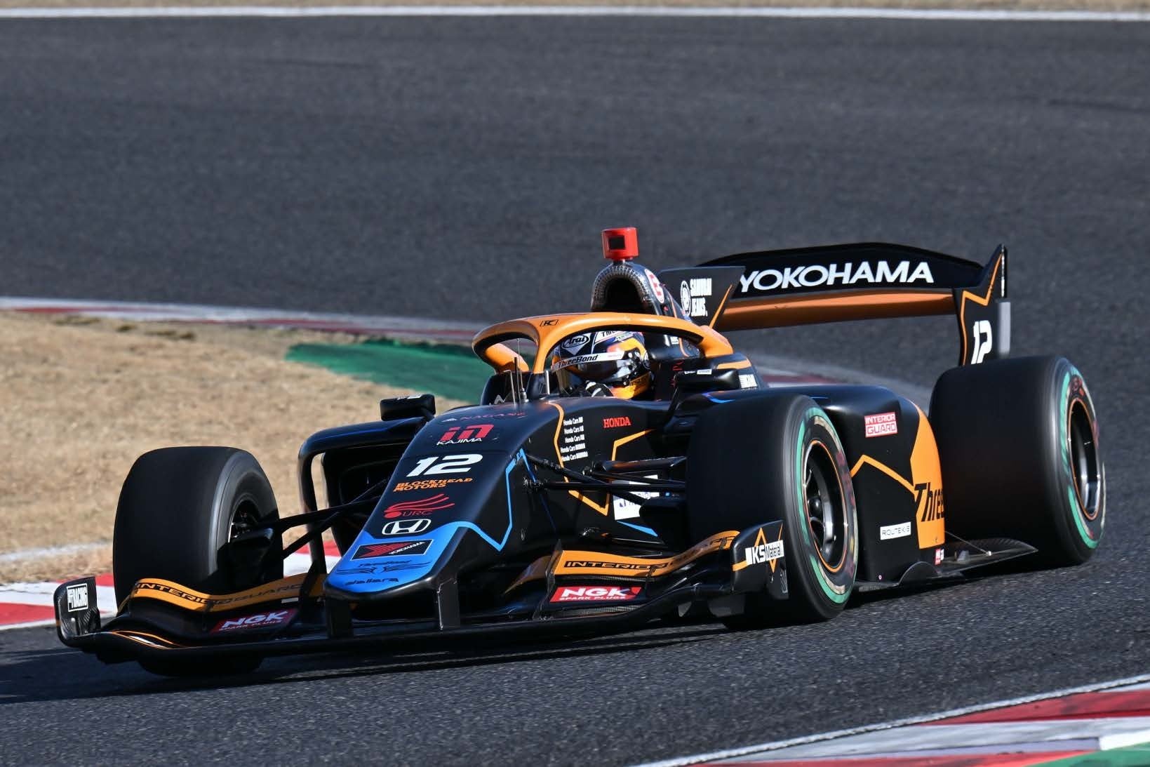 『モータースポーツを街の誇りに！』鈴⿅市×SUPER FORMULA 地域連携プログラム地元小学生がピットでレーシングチームと交流