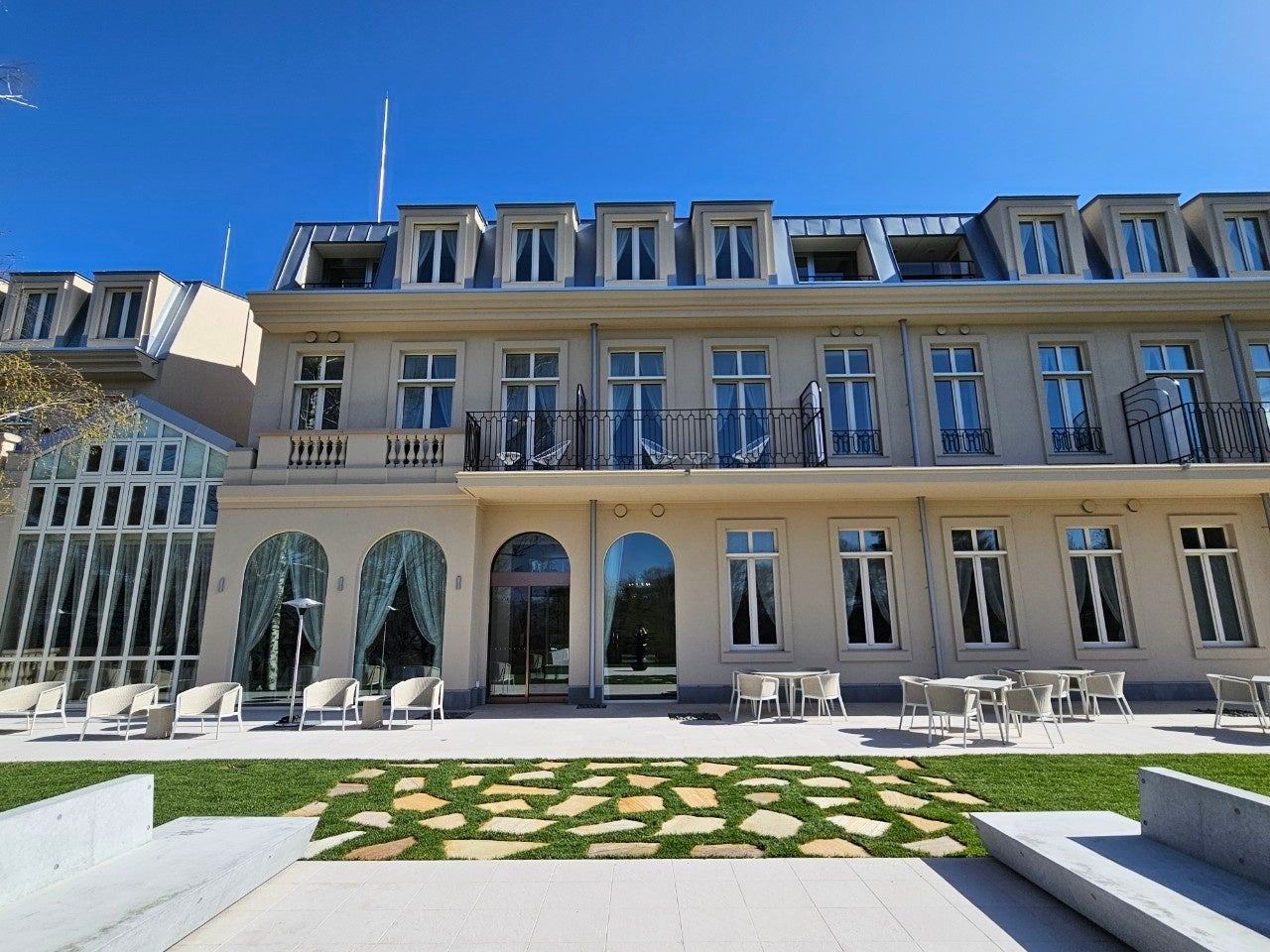 ガーデンテラス席