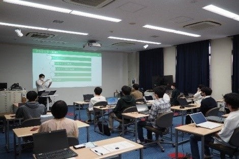 2022年10月に行った特別講義の様子