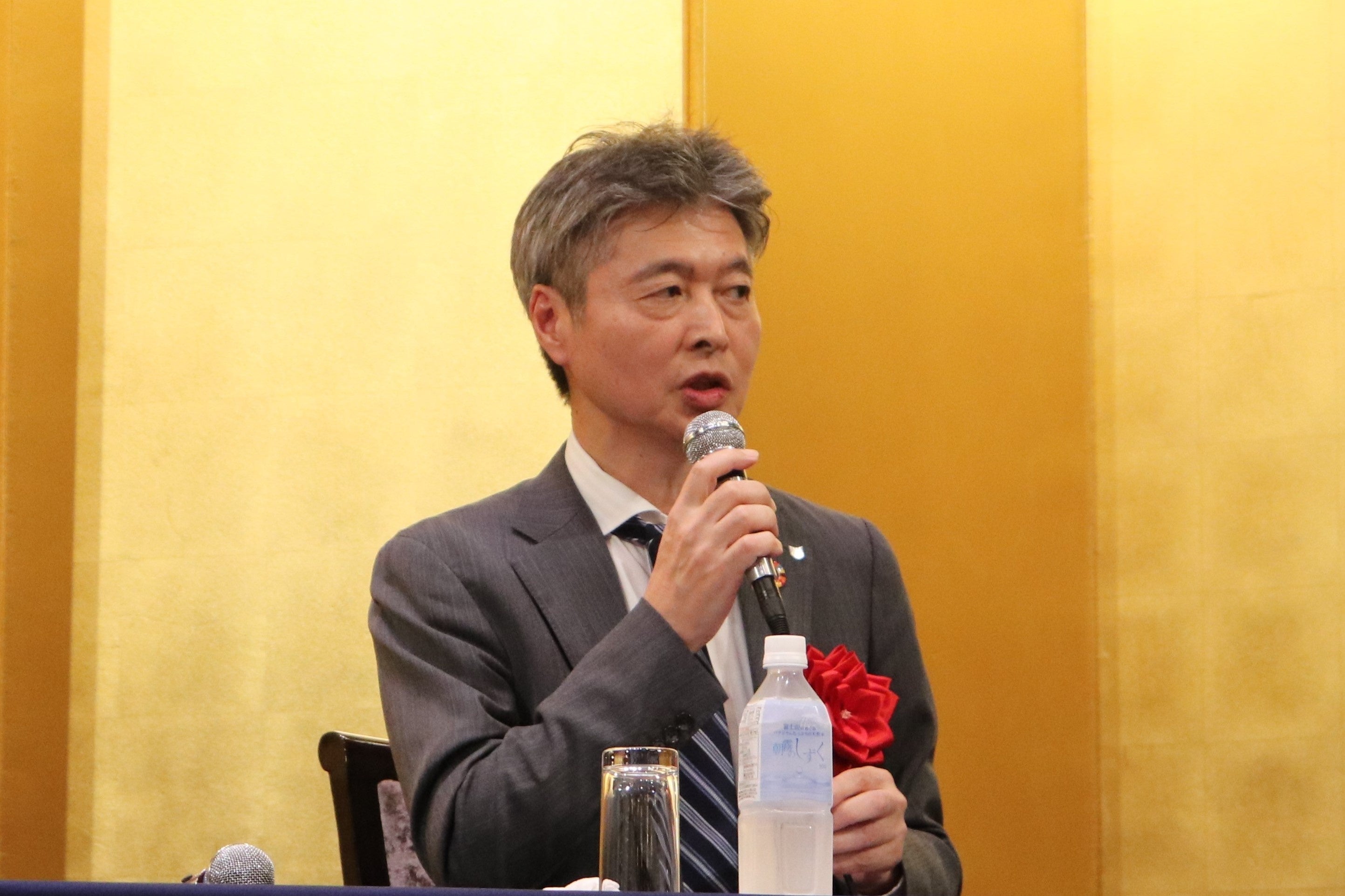 デジタルビジネス統括本部長 松本一弥