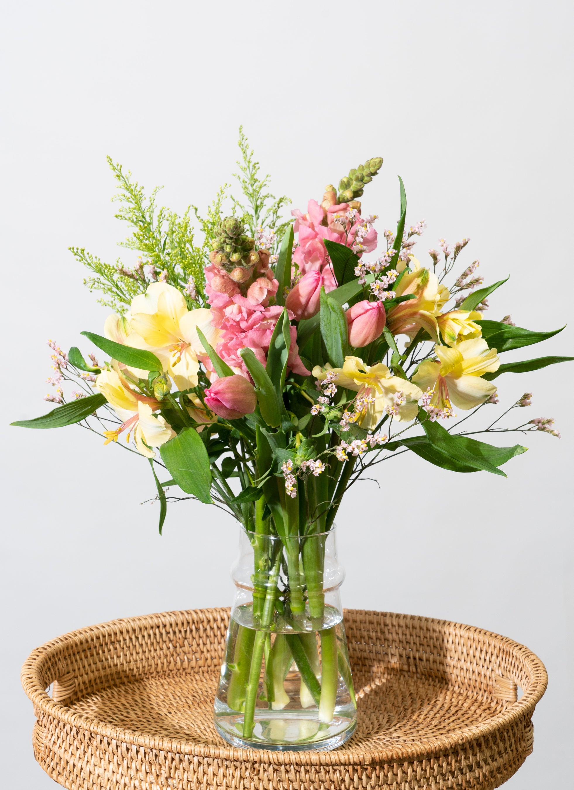 2023年2〜3月お届け 春の花束（チューリップ）