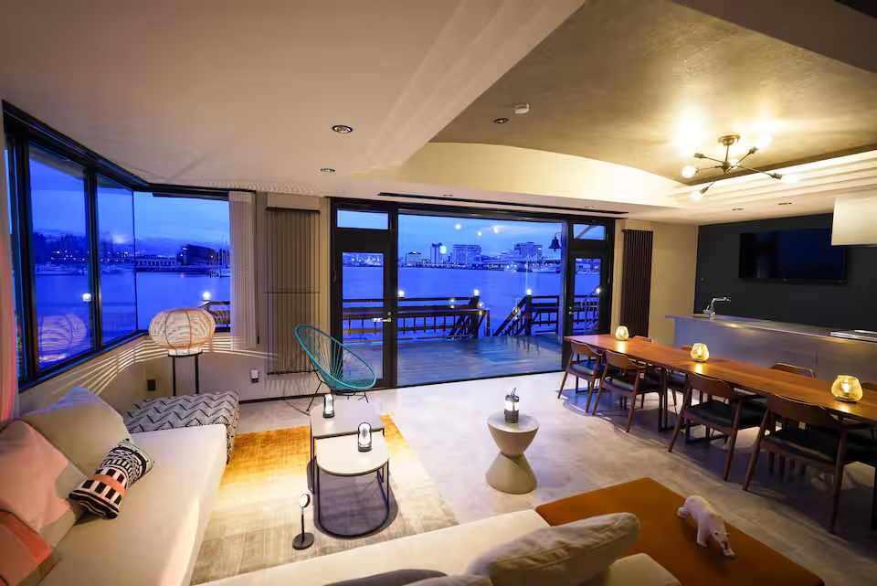 「shirokuma（北海道函館市）」が二つ星受賞！民泊旅館アワード「ステイシュラン2025」