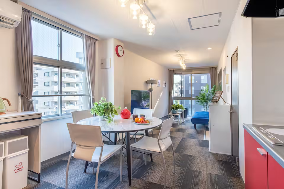 「MAKO HOTEL TOKYO（東京都新宿区）」が二つ星受賞！民泊旅館アワード「ステイシュラン2025」