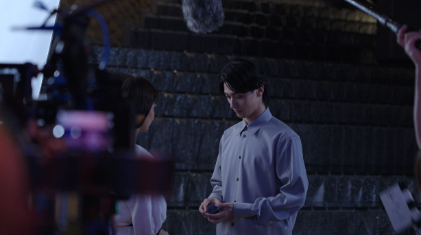 「CM メイキング」より